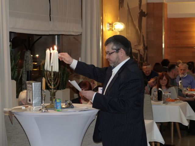 2017 12 18 Chanuka 09